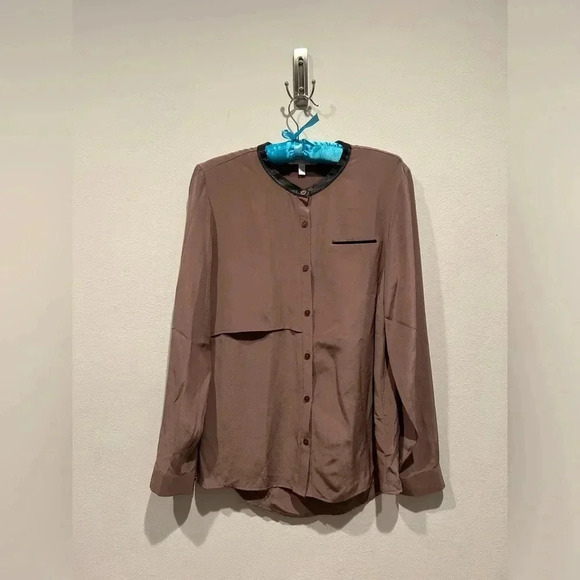 WALTER BAKER Silk and Leather Long Sleeve Blouse / Size XS / - Picture 1 of 9